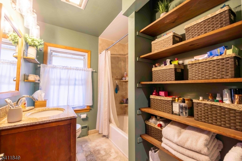 Warren Hills - Residential