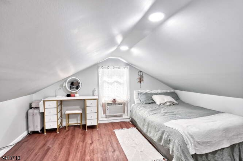 Weequahic - Residential