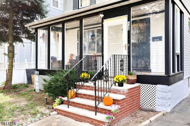 Weequahic - Residential