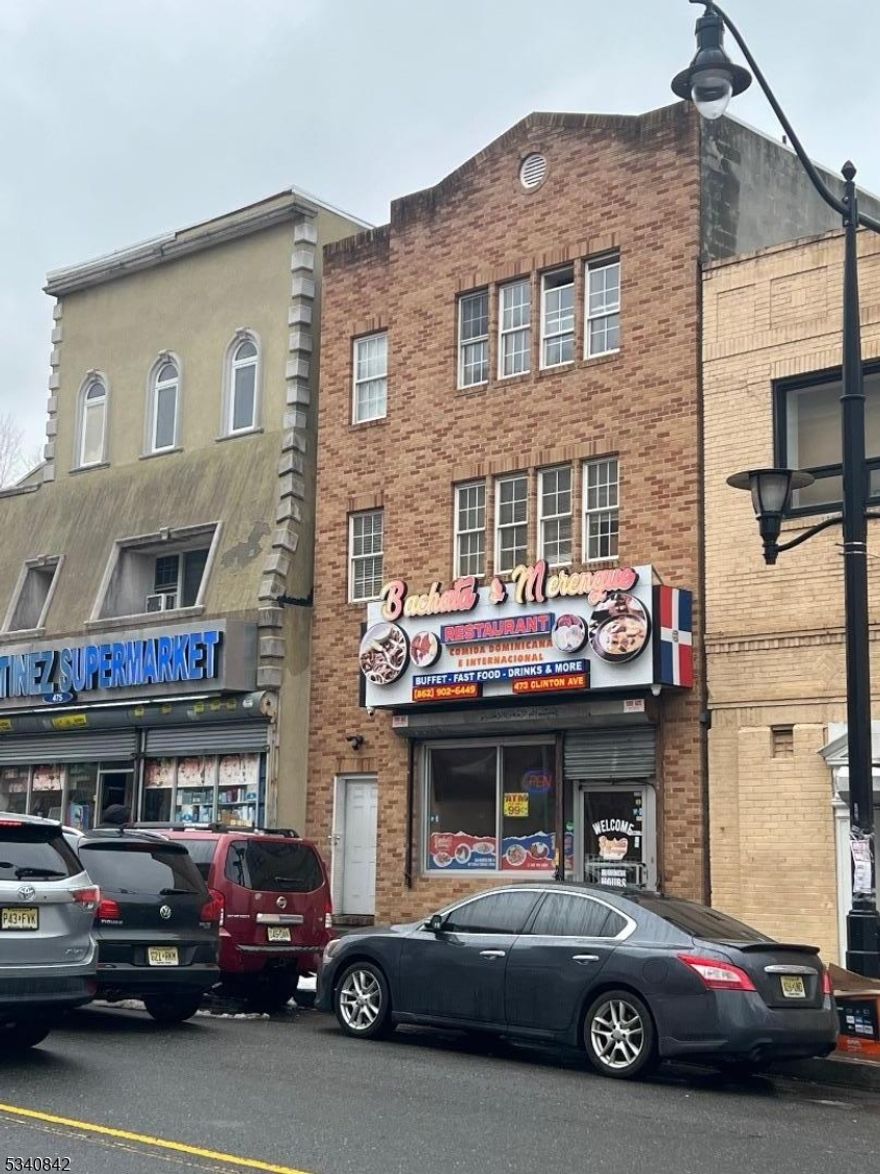 Price IMPROVEMENT!   Meticulously maintained mix use property including a BBQ restaurant and two apartments one is a 3 bedroom and the other a five bedroom475-77 MLS 3967271 also on market   Seller will discount if purchased together