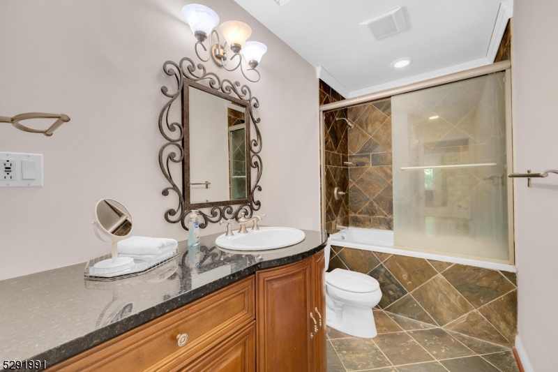 Center Grove/CCM - Residential