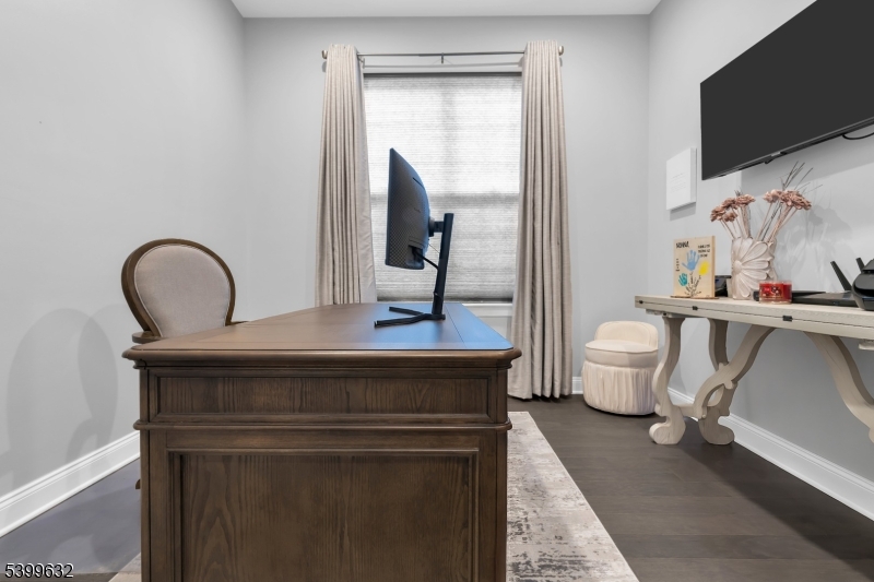 Regency At Flanders - Residential