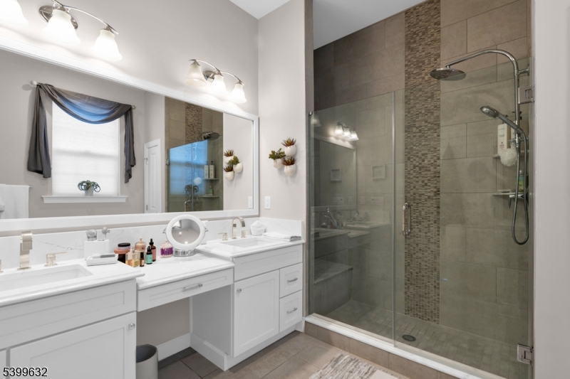 Regency At Flanders - Residential