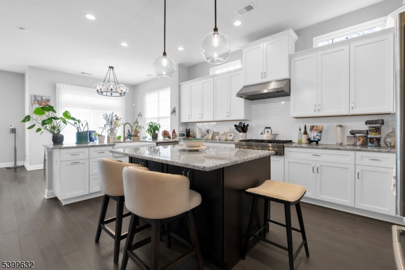 Regency At Flanders - Residential