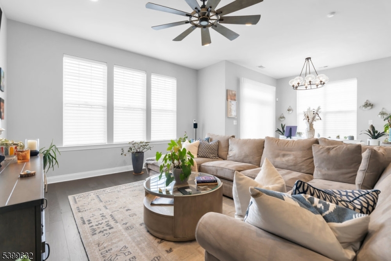 Regency At Flanders - Residential