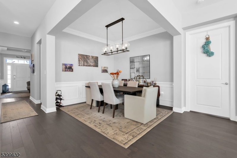 Regency At Flanders - Residential