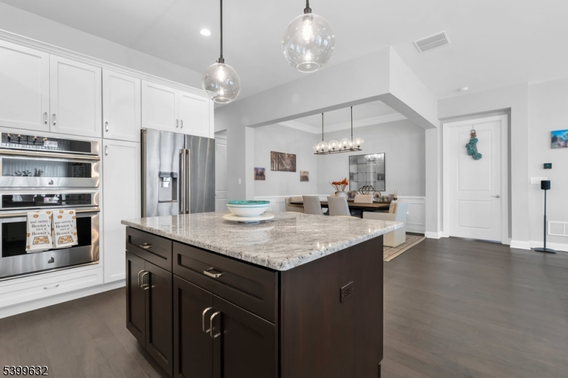 Regency At Flanders - Residential