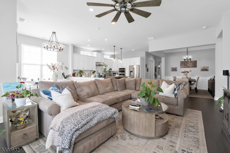 Regency At Flanders - Residential