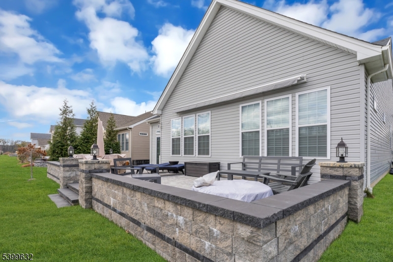 Regency At Flanders - Residential