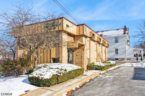 MLS: 3945592