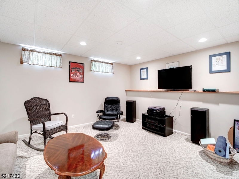 Poets Peak - Residential