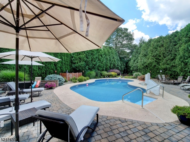 Poets Peak - Residential