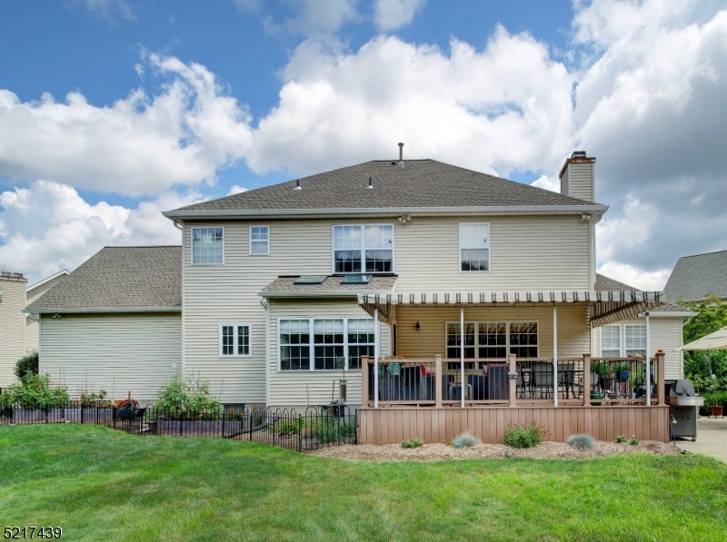 Poets Peak - Residential