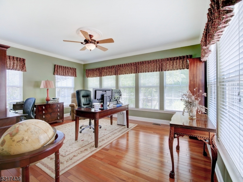 Poets Peak - Residential