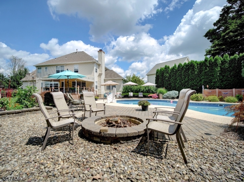 Poets Peak - Residential