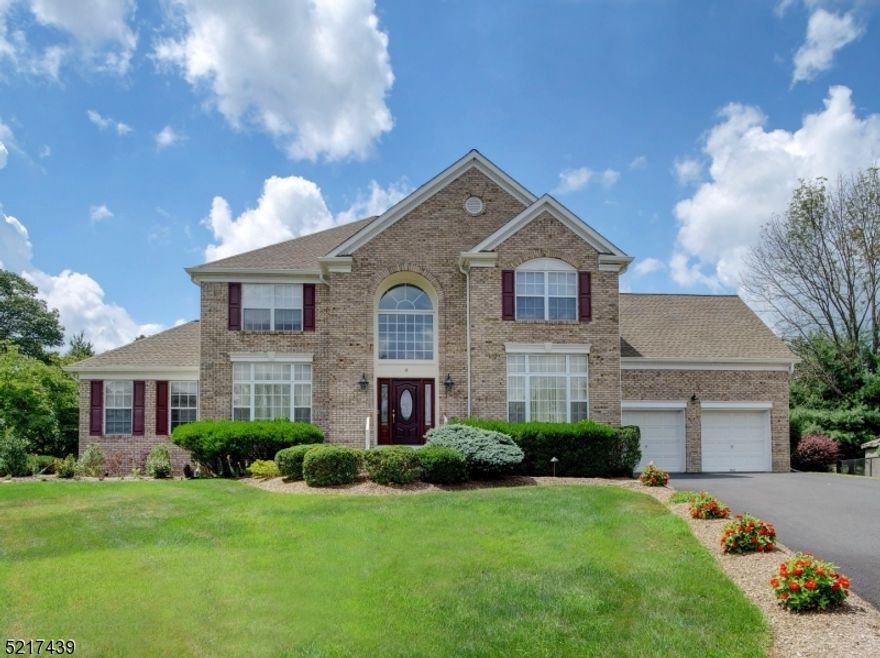 PRIDE OF OWNERSHIP ABOUNDS IN THIS METICULOUS & PRISTINE COLONIAL SITUATED AT THE END OF A CUL-DE-SAC LOCATED IN THE DESIRABLE POETS PEAK/MEREDITH FARMS COMMUNITY. THIS SPECIAL HOME HAS BEEN VERY WELL MAINTAINED BY ITS ORIGINAL OWNERS PROVIDING PEACE OF MIND WITH NEW ROOF (2021)  TWO ZONE HVAC WITH BOTH AC UNITS REPLACED 2018/2019, 2ND FLOOR FURNACE REPLACED 2019, ALARM SYSTEM, PET HIDDEN FENCE SYSTEM & UNDER GROUND SPRINKLER SYSTEM. THIS HOME FEATURES A GRAND 2 STORY FOYER ENTRANCE, FORMAL DINING ROOM WITH BUTLER'S PANTRY, FORMAL LIVING ROOM, FAMILY ROOM WITH WOOD BURNING FIREPLACE & ADJACENT IS THE BONUS ...FULL CONSERVATORY. THE TIMELESS KITCHEN IS INVITING, SPACIOUS & BOASTS LARGE WALK IN PANTRY, STAINLESS STEEL APPLIANCES INC DOUBLE OVEN, GRANITE COUNTERTOPS & LARGE CENTER ISLAND. THE SEPARATE DINING AREA HAS SKYLIGHTS (NEW IN 2021) & LEADS TO ENTERTAINING SIZED DECK COVERED WITH CUSTOM CANOPY. THE HIGHLIGHT OF THE YARD IS THE LAKE STYLE VINYL IN-GROUND POOL SURROUNDED BY PAVER PATIO & THE TREE LINED FENCE CREATES THE PERFECT PRIVACY SCREEN. (sellers including Meyco rugged mesh cover & auto vacuum system) THE 2ND FLOOR FEATURES 4 BEDROOMS, INCL MASTER ENSUITE, WITH ENORMOUS WALK-IN CLOSET, TRAY CEILING; SOAKING TUB, SEPARATE STALL SHOWER, DUAL VANITIES & LINEN CLOSET. THE FULL, FINISHED BASEMENT HAS A RECREATIONAL ROOM, DRY BAR, AND A LARGE  STORAGE ROOM. THIS GEM IS CONVENIENTLY LOCATED MINS TO ALL SCHOOLS, PARKS, MAJOR HIGHWAYS, SHOPPING & NYC TRANSIT.