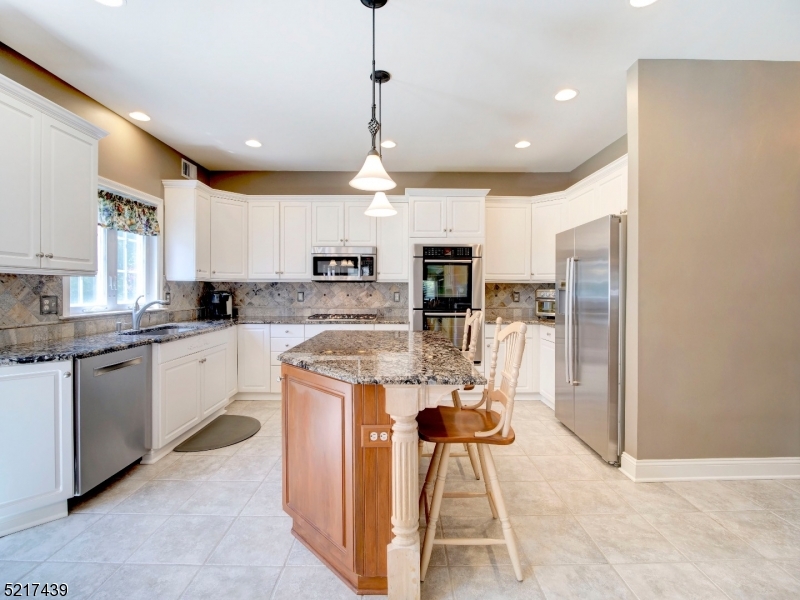 Poets Peak - Residential