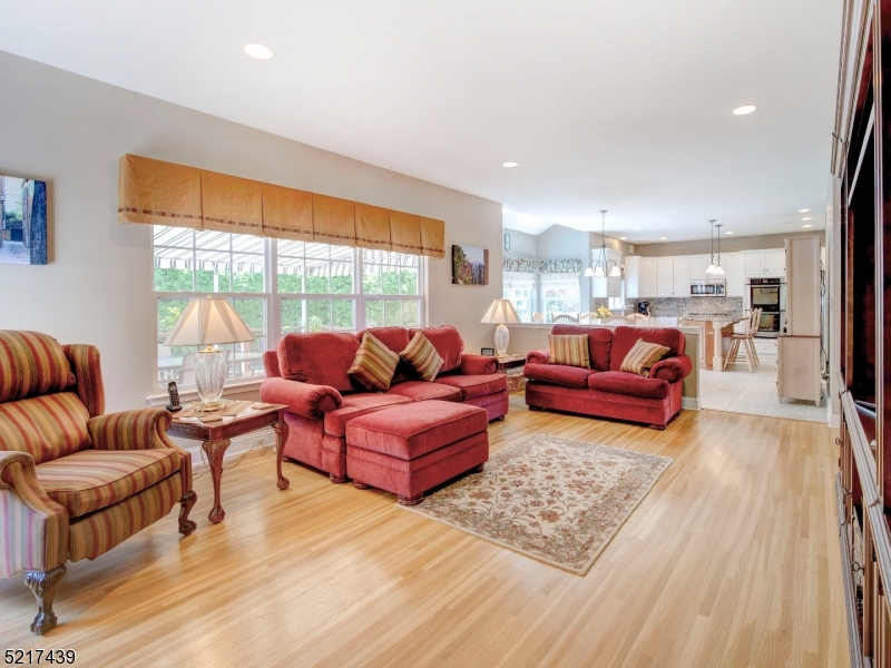 Poets Peak - Residential