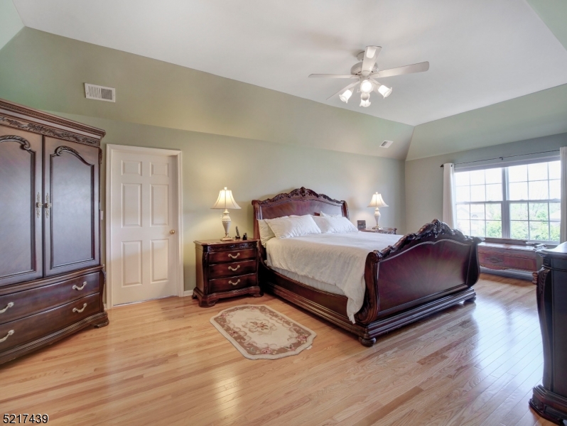 Poets Peak - Residential