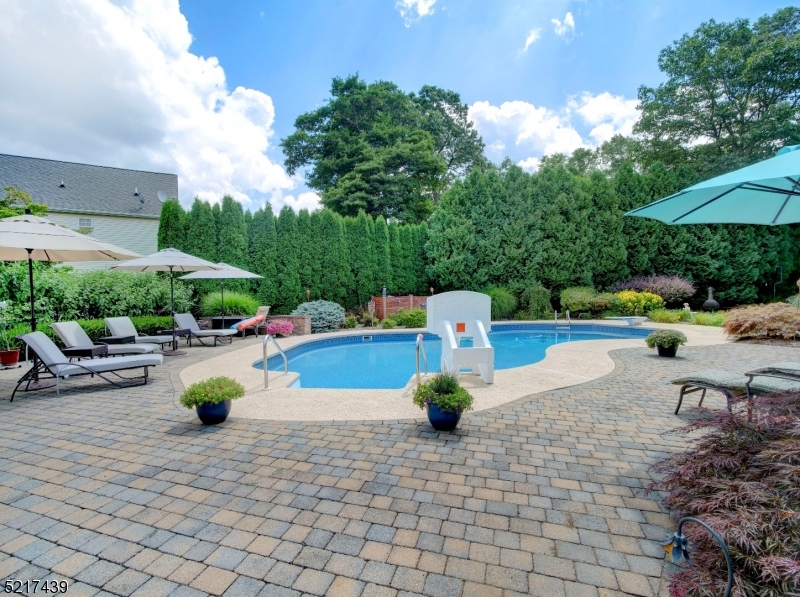 Poets Peak - Residential