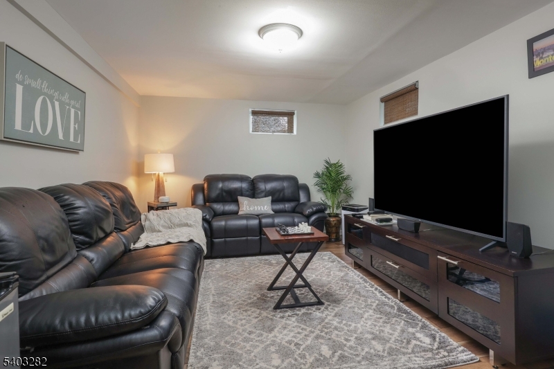 Valley Rd. School - Residential