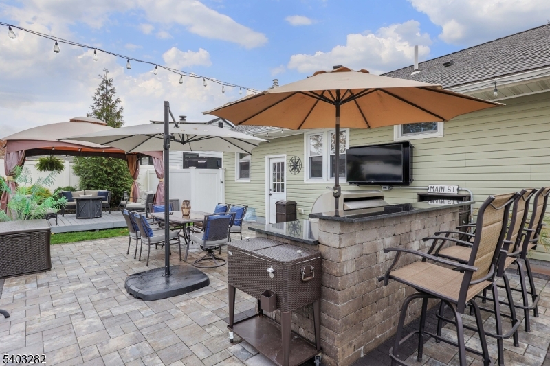 Valley Rd. School - Residential