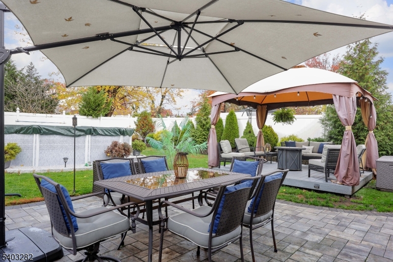 Valley Rd. School - Residential