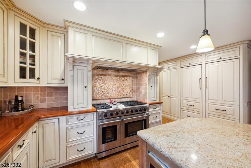 DRAKEWICK - Residential