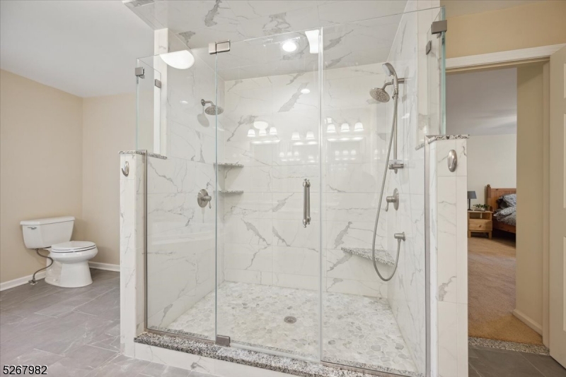 DRAKEWICK - Residential