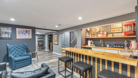 MLS: 3960608