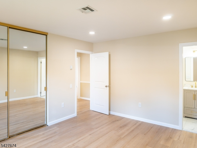 Clearbrook - Residential