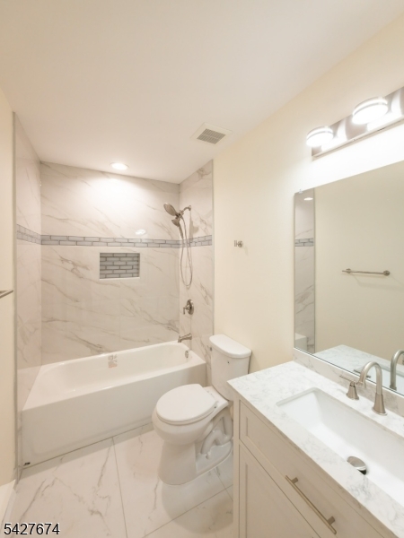 Clearbrook - Residential