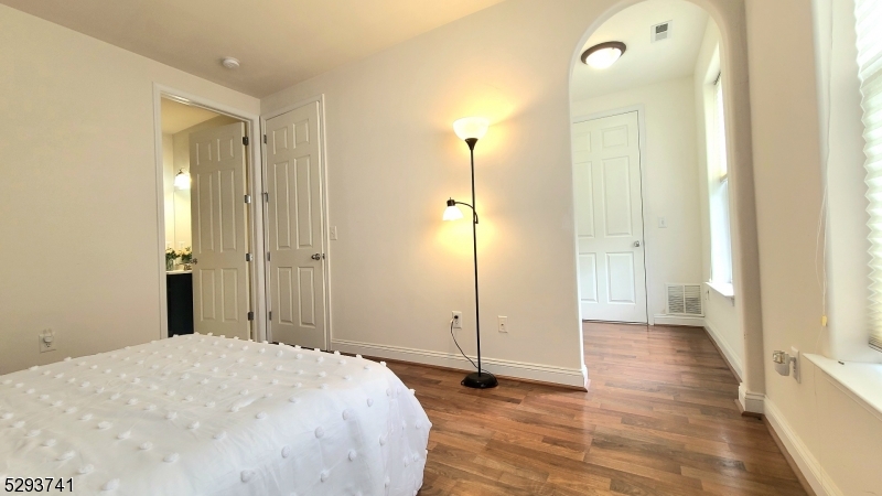 Warren Heights - Residential