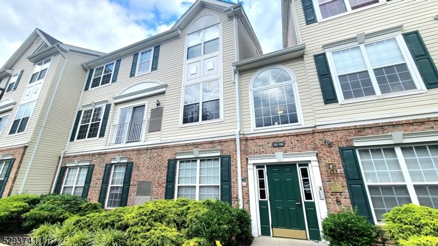 Enjoy 1st floor living in the lovely community of Warren Heights! Everything you need is in this 1 bedroom, 1.5 bathroom condo unit including a great commute and in-unit laundry. Enter this condo into a sun-filled open-concept living area with hardwood floors and a large window. Enjoy ample space between the living area, dedicated dining area, and sizable corner kitchen. Down the hall, you find a storage closet, and powder room complete with a laundry nook. As you enter the bedroom you'll be excited! This bedroom is quite large with high ceilings, large sunny window,  walk-in closet with beautiful built-ins, a private full bath with a shower/tub, and an office nook; perfect for your computer or writing desk. Off the nook is the utility room with a brand-new furnace and space for storage. Speaking of storage, there is a large secure storage locker in the building's basement. The community also offers a pool, clubhouse and exercise room.  Convenient location near shopping, hospital, major highways.