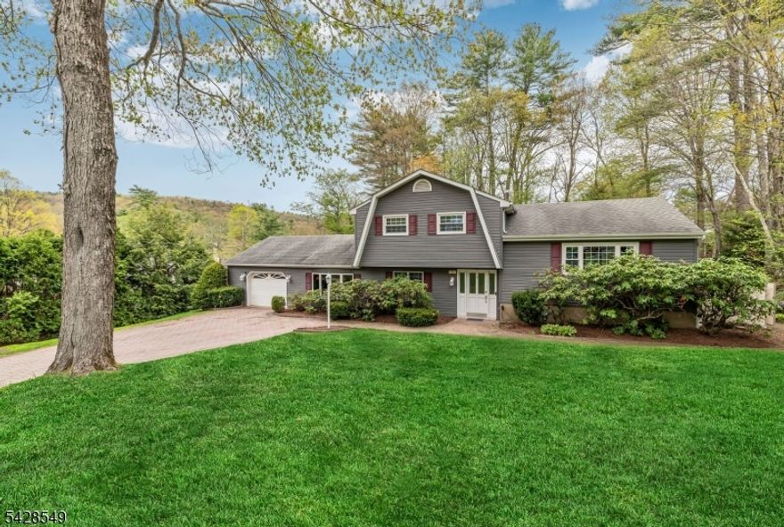 Nestled in the heart of the sought-after Crescent Park community, this beautifully updated 4-bedroom, 2-bathroom Sugar Maple Split offers theperfect blend of modern elegance and comfortable living. This home is designed for those who love to entertain and those who seek a private sanctuary. Stepinside to a bright, inviting foyer that leads you into a main level boasting gleaming hardwood floors with cherry inlays. The gourmet kitchen is a chef's dreamfeaturing custom cabinetry, premium finishes and farmhouse charm featuring a built in china cabinet. SPACE FOR EVERYONE The lower level retreat boastsa spacious family room with walk out access to the backyard, a fourth bedroom, a renovated full bath and a dedicated home office. This one will go fast!