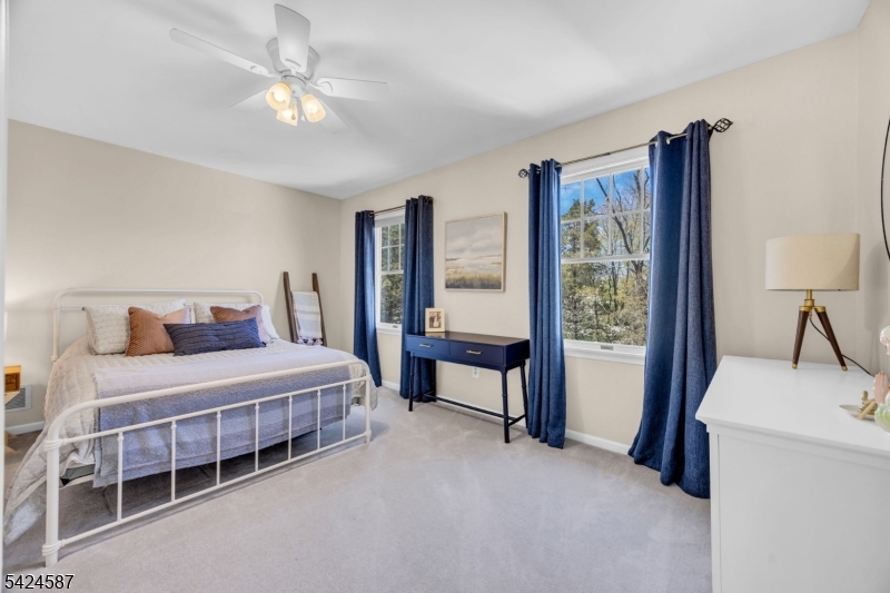 Wellington Knollls - Residential