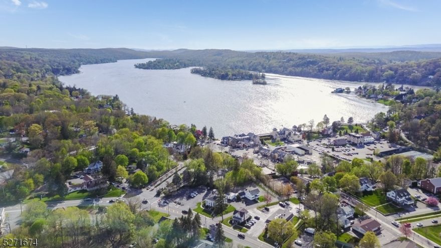 Great opportunity to pick up your Lake Mohawk Country CLUB LOT before the summer season begins. Enjoy full Lake Mohawk Country Club membership benefits including member's room access, social activities, eligibility for "members only" clubs, boating, fishing, beaches, etc. This lot is NOT buildable.