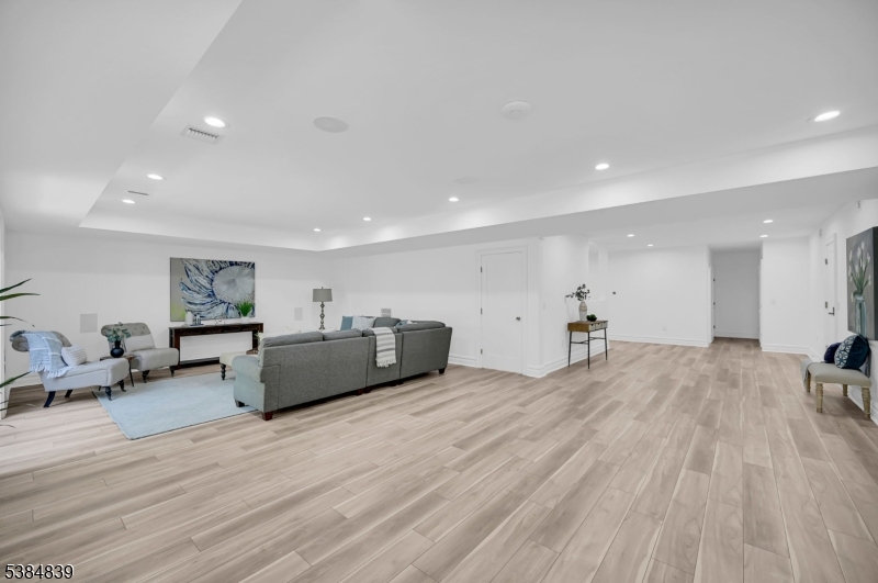 Deerfield Section - Residential