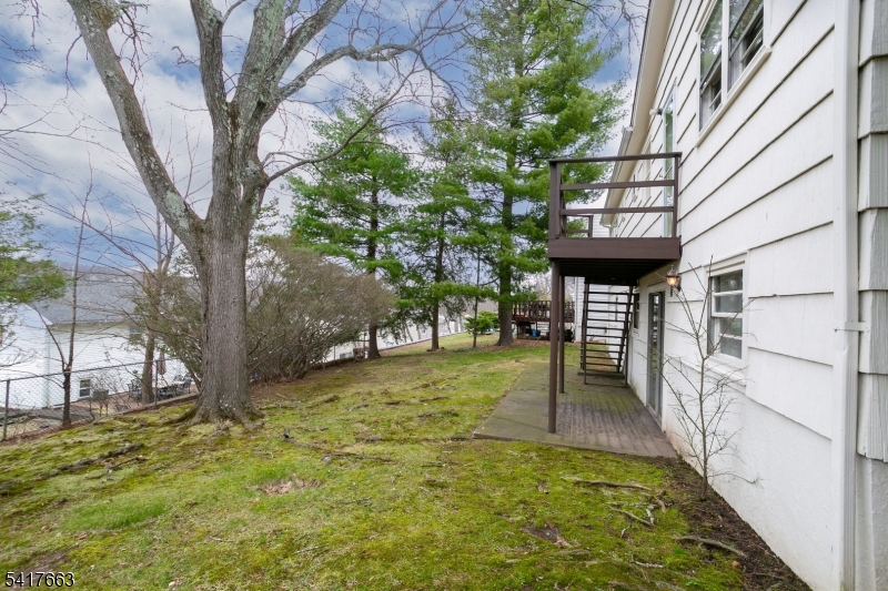 Englishtown - Residential