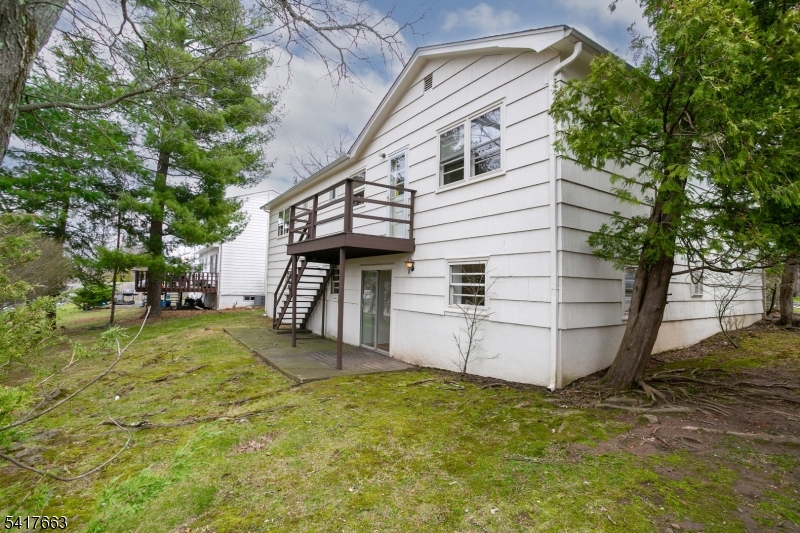 Englishtown - Residential