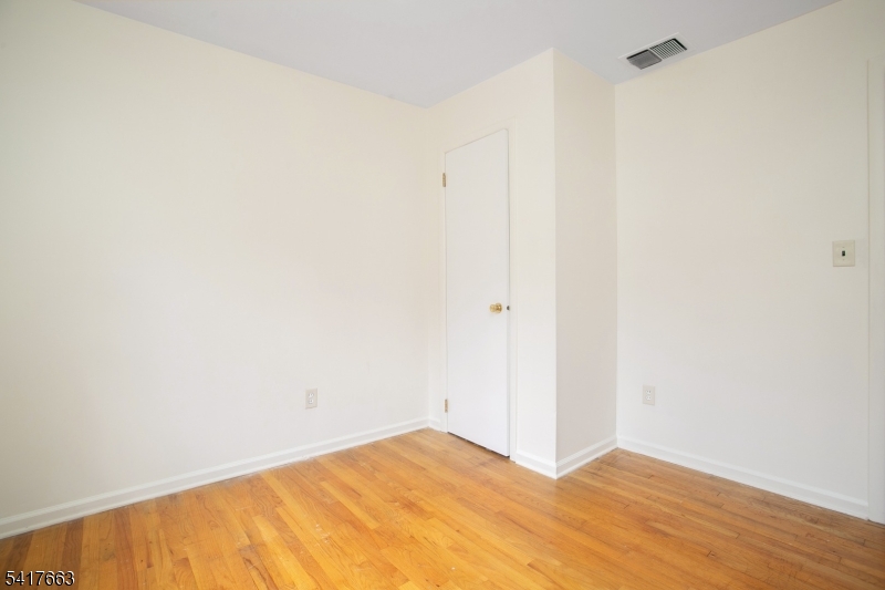 Englishtown - Residential