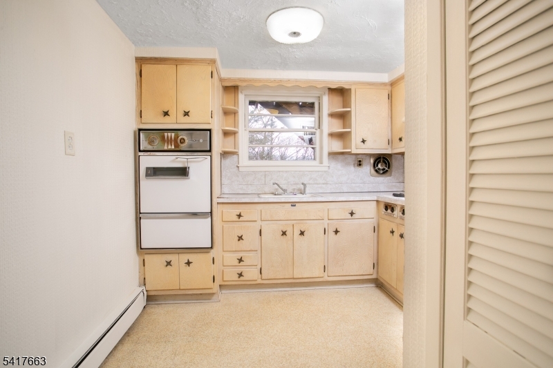 Englishtown - Residential