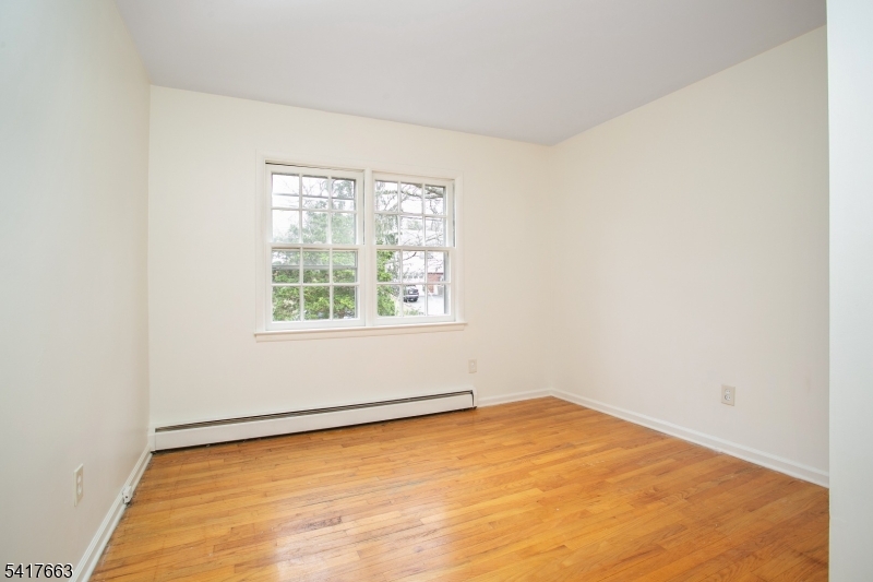 Englishtown - Residential