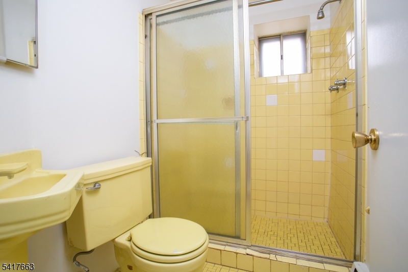 Englishtown - Residential