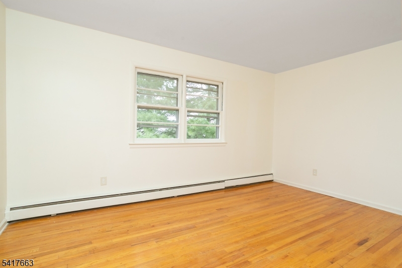 Englishtown - Residential