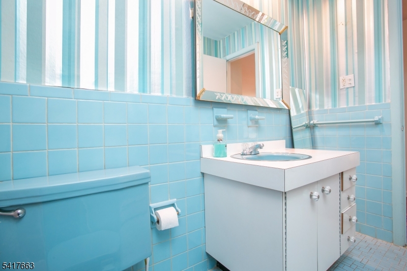 Englishtown - Residential