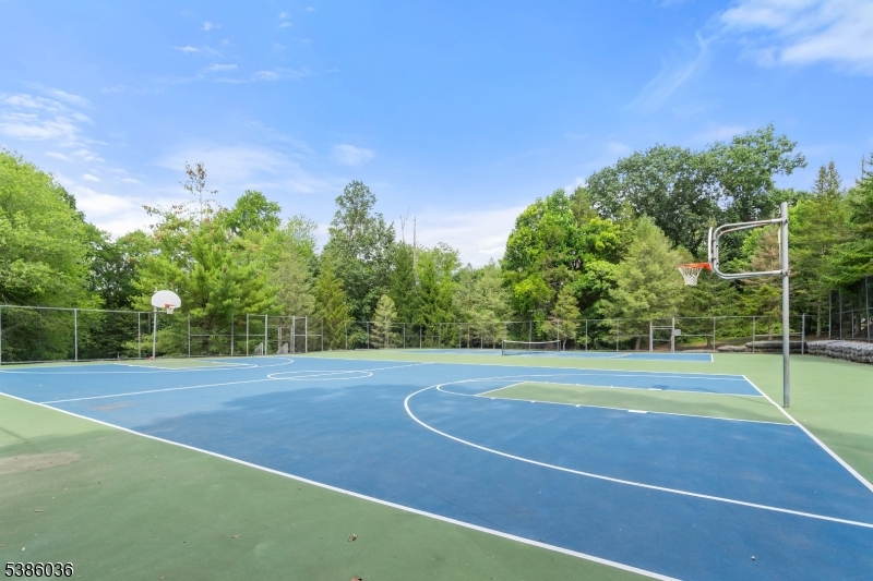 Montgomery Hills - Residential Lease