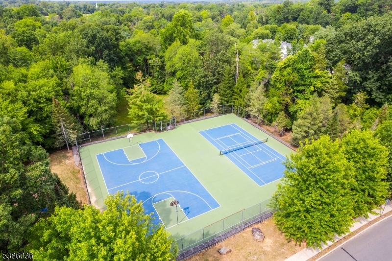 Montgomery Hills - Residential Lease