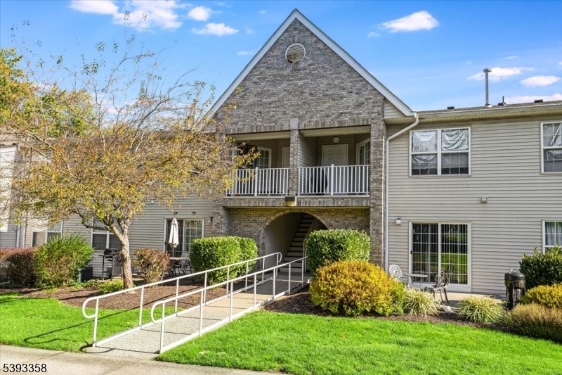 PARKSIDE - Residential