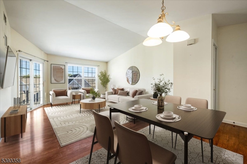 PARKSIDE - Residential